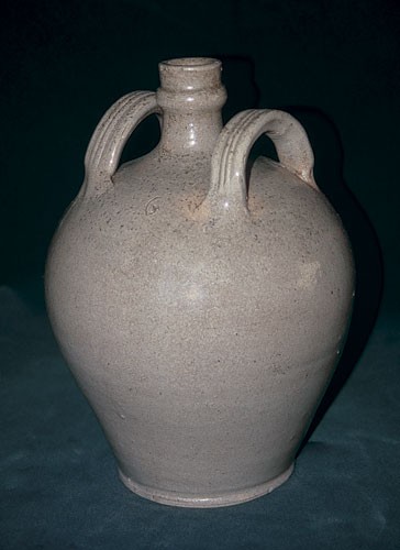 Spanish Antique Clay Pot with Spout at the Bottom from the 19th Century